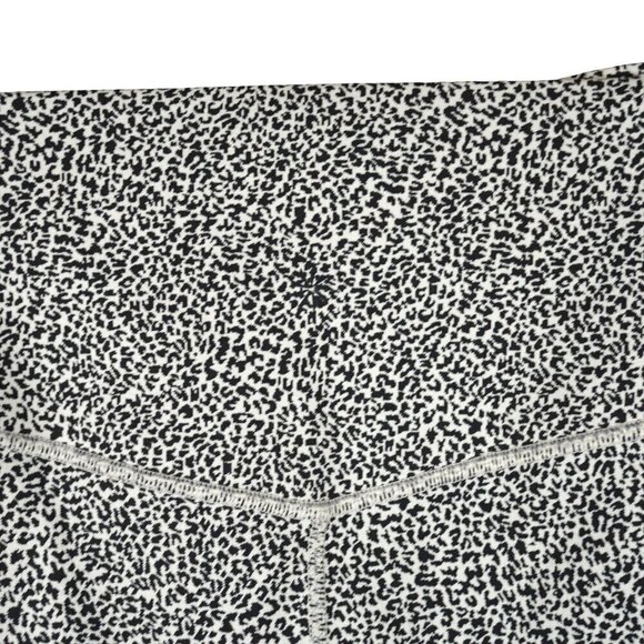 Athleta Ultimate Salutation Stash Pocket Textured 7/8 Tight Sz‎ L - Picture 7 of 10